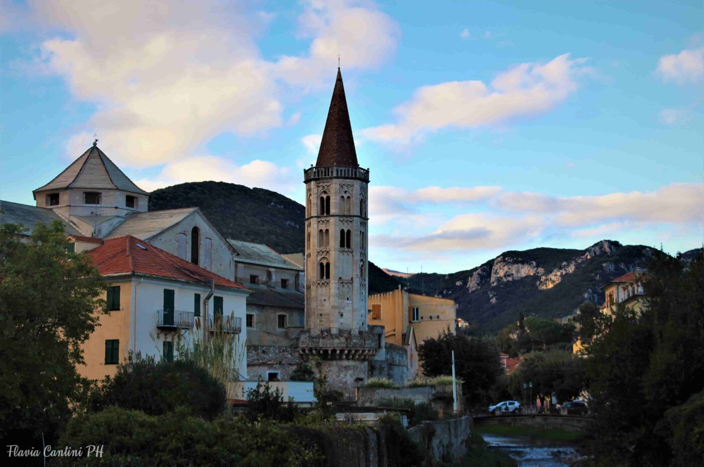 Finalborgo (Liguria): un gioiello della provincia di Savona