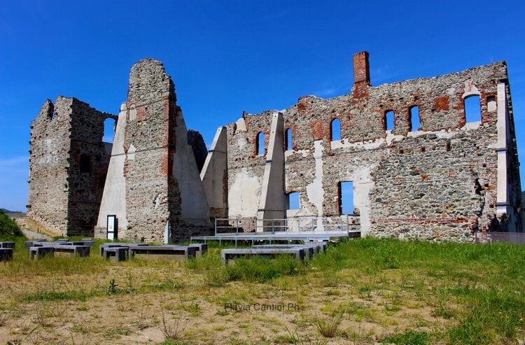 Castello di Cairo Montenotte: un tuffo nella storia